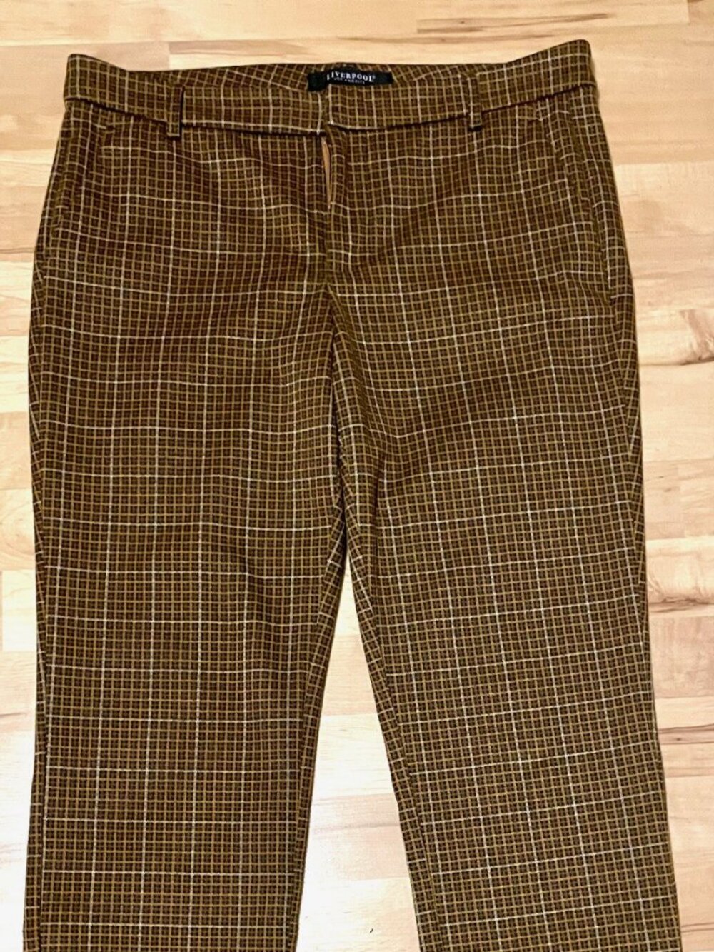 Liverpool LA Pants - ankle length trousers, brown plaid, Size 14/31 (27” inseam)